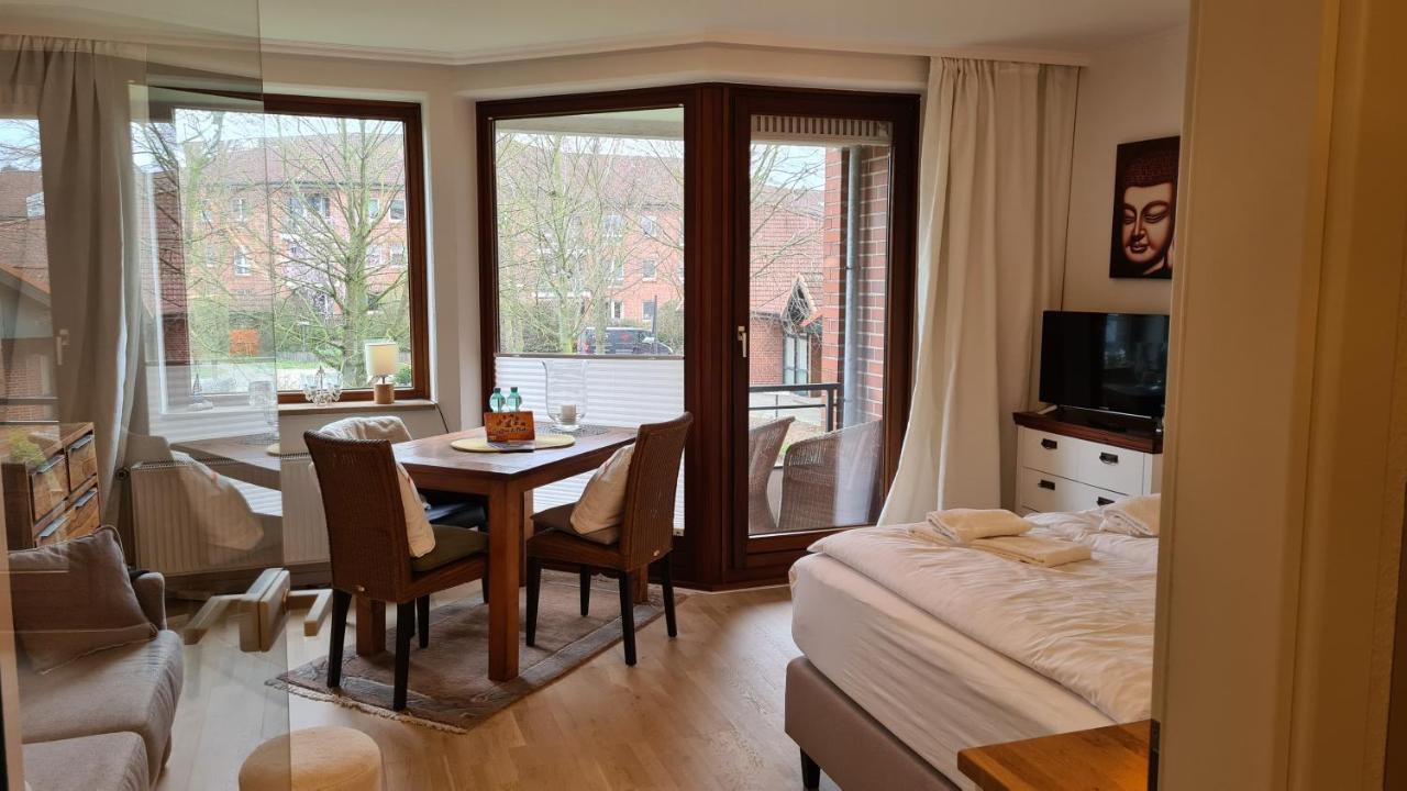Pematra Ferienwohnungen Ostseestrasse 2 Lübeck Exterior foto